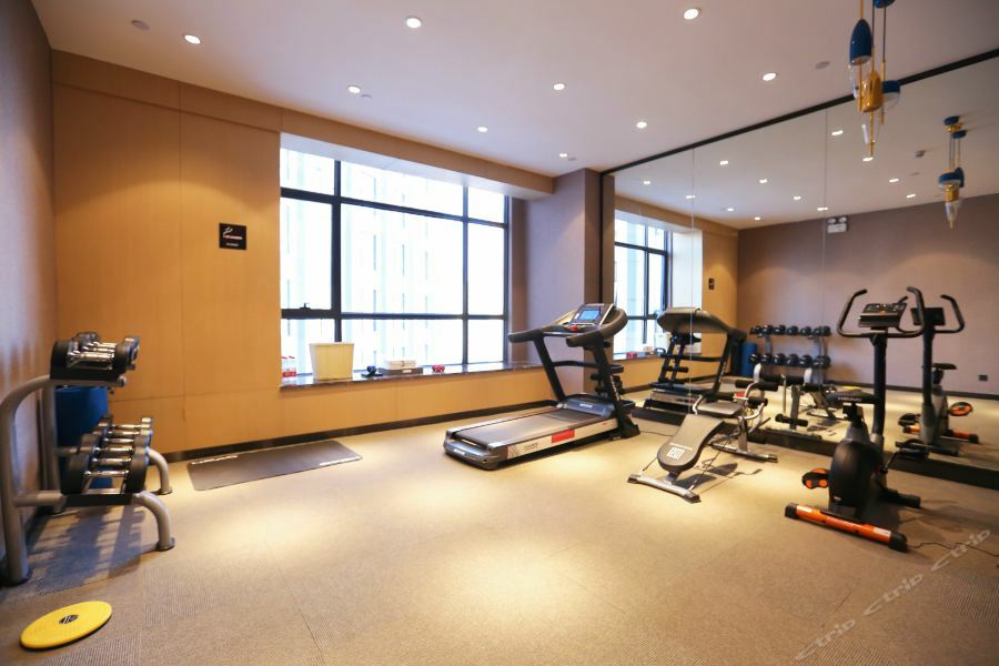 Atour Hotel Maoming エクステリア 写真