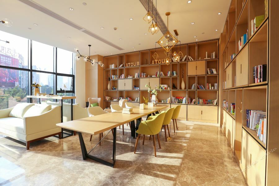 Atour Hotel Maoming エクステリア 写真