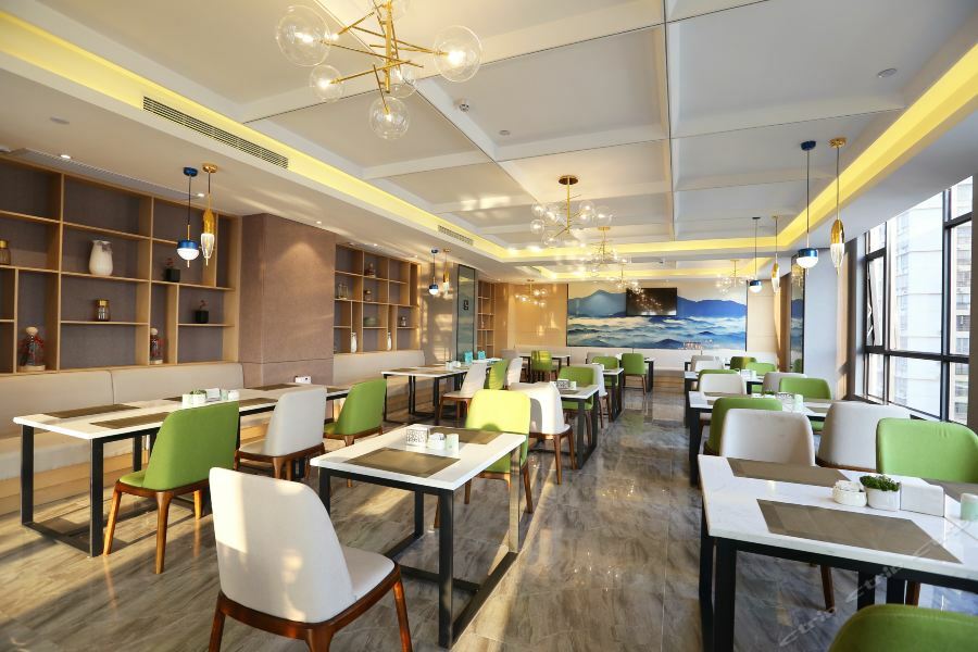 Atour Hotel Maoming エクステリア 写真